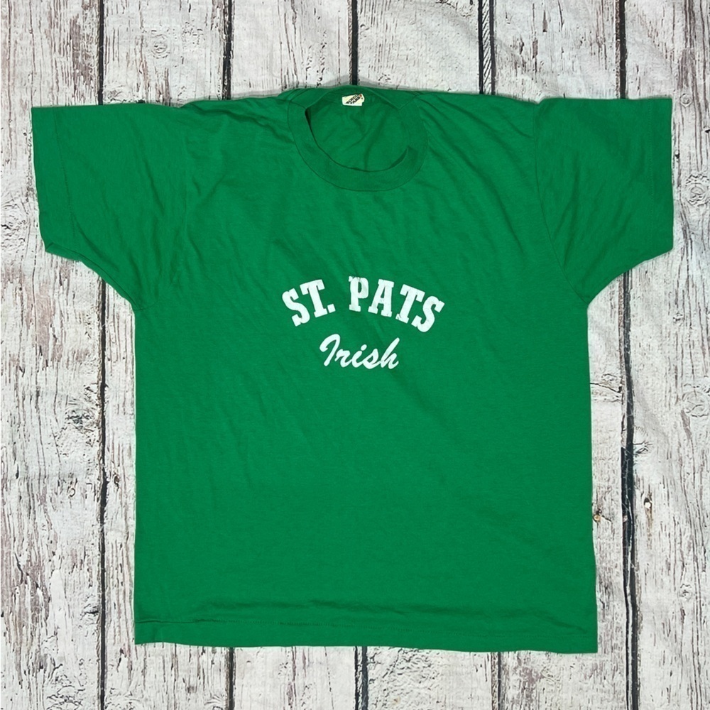 Vintage Single Stitch St. Patrick's Day irish Green Screen Stars 1980s tshirt